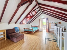 À vendre - CAPESTERRE-BELLE-EAU, maison 4 chambres + bungalow indépendant