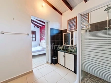 À vendre - CAPESTERRE-BELLE-EAU, maison 4 chambres + bungalow indépendant