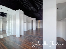 Local à louer, RDC, 69 m² avec vitrine, Galeries de Houelbourg, Jarry - Baie-Mahault