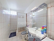 Appartement à louer, 2 pièces meublé - GOURBEYRE (971)