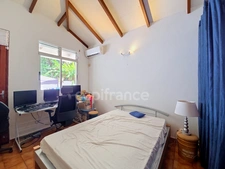 PETIT-BOURG, Ensemble immobilier de 3 logements avec jardin, Idéal investissement ou résidence principale