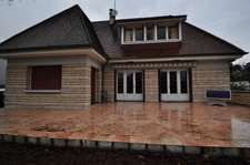 Maison à vendre 7 pièces SARAN (45)d'environ 140m² sur un terrain de 1685m² avec sous-sol et dépendance