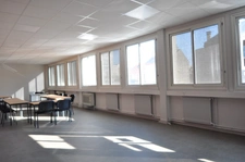 Orléans centre, à louer 141 m² de surface à vocation professionnelle, quartier gare    