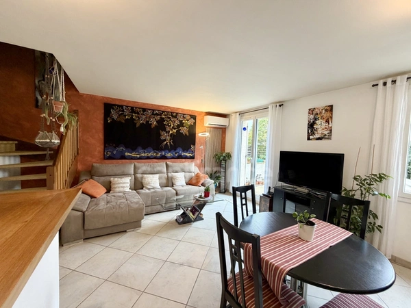 Maison 4 pièces avec jardin sans vis-à-vis et garage – Vaureal (95490)