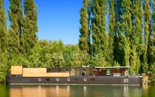 Péniche d’habitation 250 m² – 5 chambres – Terrasses – Fort potentiel – Auvers-sur-Oise (déplaçable)