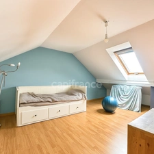 Maison 4 chambres à vendre à Port Cergy