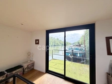 Péniche d’habitation 250 m² – 5 chambres – Terrasses – Fort potentiel – Auvers-sur-Oise (déplaçable)