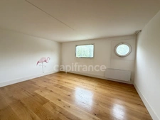 Péniche d’habitation 250 m² – 5 chambres – Terrasses – Fort potentiel – Auvers-sur-Oise (déplaçable)