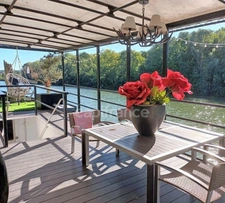Péniche d’habitation 250 m² – 5 chambres – Terrasses – Fort potentiel – Auvers-sur-Oise (déplaçable)