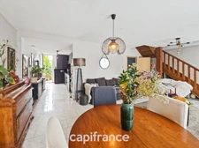 Maison familiale avec jardin & studio indépendant – Saint-André-de-Cubzac ( haut de Port de Plagne)