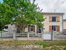 Maison à vendre 8 pièces, 164 m² AMBES (33), jardin, garage