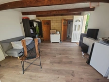 Villa de 193m² avec maison, studio et appartement, piscine, jardin