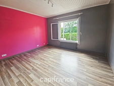 Maison à vendre 8 pièces, 164 m² AMBES (33), jardin, garage