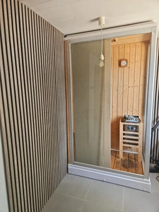 Villa de 193m² avec maison, studio et appartement, piscine, jardin