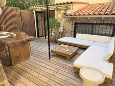 AJACCIO (20), AJACCIO en CENTRE-VILLE – SUPERBE APPARTEMENT T4 AVEC TERRASSE, JARDIN ET JACUZZI 