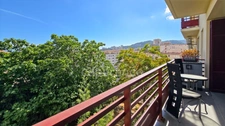  AJACCIO (20), appartement T4, proche centre ville, au sein d'une résidence avec parking, vue dégagée, cave...