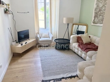  AJACCIO (20), Charmant appartement T2, début du cours Napoléon, proche Port, gare, commerces, bus ...