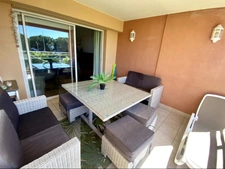  AJACCIO (20), appartement T2, proche plage au sein d'une résidence standing, avec piscine et parking