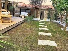 AJACCIO (20), AJACCIO en CENTRE-VILLE – SUPERBE APPARTEMENT T4 AVEC TERRASSE, JARDIN ET JACUZZI 