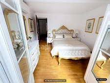  AJACCIO (20), centre ville proche Tribunal, appartement 3 pièces avec balcon