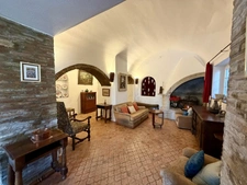 CAGNES SUR MER (06), maison 7 pièces avec patio, terrasses, jardin en centre ville