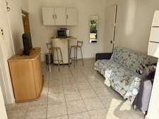  AJACCIO (20), Appartement deux pièces, secteur des sanguinaires, proche commerces bus, plage