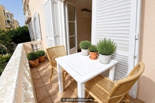  AJACCIO (20), centre ville proche Tribunal, appartement 3 pièces avec balcon