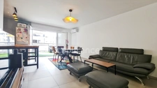 Ajaccio bel appartement T3 avec terrasse au sein d'une résidence récente, proche commerces et bus