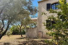 En CORSE, proche AJACCIO, aux portes du village d'AFA, grande maison familiale de 168m2,  terrain arborés de 2300 m2