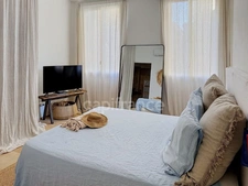 AJACCIO (20), AJACCIO en CENTRE-VILLE – SUPERBE APPARTEMENT T4 AVEC TERRASSE, JARDIN ET JACUZZI 