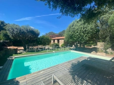 CORSE (20)- Commune de SOTTA, 10 minutes aéroport FIGARI et 15 min de PORTO VECCHIO belle maison T4 avec piscine