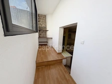  AJACCIO (20), centre ville proche Tribunal, appartement 3 pièces avec balcon