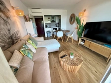  AJACCIO (20), appartement T2, proche plage au sein d'une résidence standing, avec piscine et parking