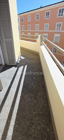 Appartement T4 à vendre centre ville BASTIA (20) 