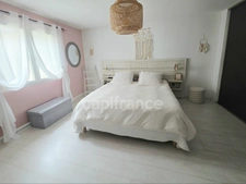 Vue mer – Villa d’architecte avec piscine – 6 pièces – Hauteurs de Biguglia