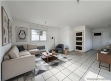 Maison semi-individuelle – 2 chambres – Garage – Jardin – Calme – Centre de Comines