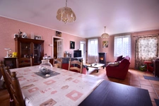 Plain-pied 140 m² – Grand garage 110 m² – Cour – Fort potentiel investissement