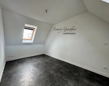 Maison semi-individuelle – 2 chambres – Garage – Jardin – Calme – Centre de Comines