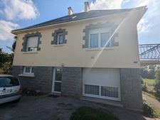 GUEMENE SUR SCORFF IMMEUBLE DE RAPPORT COMPOSE DE 2 LOGEMENTS T3 ET T5 JARDIN DE 800M² ENVIRON