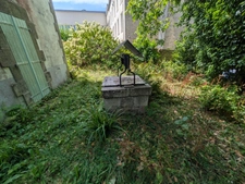 GUEMENE SUR SCORFF MAISON BOURGEOISE  7 PIÈCES 185 M² ENVIRON AVEC GARAGE ET DÉPENDANCES,UN PUITS UNE PARCELLE DE 3706M² 