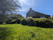 BUBRY PROPRIÉTÉ COMPOSÉE D' UNE BELLE MAISON BOURGEOISE DE 6 PIÈCES  215 M² ENVIRON GARAGE ET DÉPENDANCE PARCELLE DE 4160M² EN PARTIE AMÉNAGEABLE