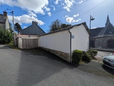  SAINT CARADEC TRÉGOMEL ENSEMBLE DE 2 MAISONS,UN GARAGE, UNE DÉPENDANCE DE 20m² PARCELLES DE 250m²