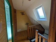 GUEMENE SUR SCORFF MAISON ATYPIQUE EN BON ETAT GENERAL DE 2 PIECES AVEC CAVE UNE DÉPENDANCE ET UN JARDINET.