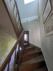 GUEMENE SUR SCORFF MAISON BOURGEOISE  7 PIÈCES 185 M² ENVIRON AVEC GARAGE ET DÉPENDANCES,UN PUITS UNE PARCELLE DE 3706M² 