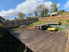 LOCMALO MAISON DE 5 PIÈCES 132 M² ENVIRON EN REZ DE CHAUSSÉE SURÉLEVÉ PARCELLE CLÔTURÉE D'ENVIRON 1500m²