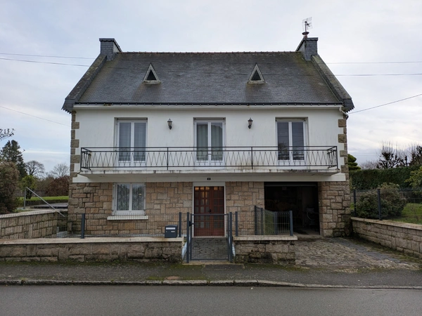 LE CROISTY MAISON EN REZ DE CHAUSSÉE SURÉLEVÉ DE 115 M² DE 4 PIÈCES PARCELLE CLÔTURÉE DE 1464m²