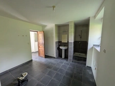 SAINT CARADEC TREGOMEL ENSEMBLE DE 4 LONGERES DE 438M² ENVIRON SUR PARCELLE DE 4400M² AVEC PUITS