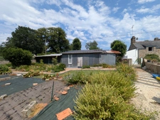 LANGUIDIC ENSEMBLE DE 2 MAISONS 6 PIÈCES DE 129M³ ENVIRON HABITABLE PARCELLES DE 1000M² ENVIRON