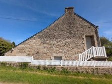 BUBRY PROPRIÉTÉ COMPOSÉE D' UNE BELLE MAISON BOURGEOISE DE 6 PIÈCES  215 M² ENVIRON GARAGE ET DÉPENDANCE PARCELLE DE 4160M² EN PARTIE AMÉNAGEABLE