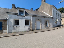 GUEMENE SUR SCORFF ENSEMBLE DE 2 MAISON 8 PIECES DE 150M² ENVION SANS JARDIN A RENVOVER